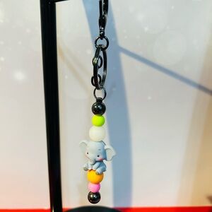 Dumbo Keychain w/ glow in the dark bead.